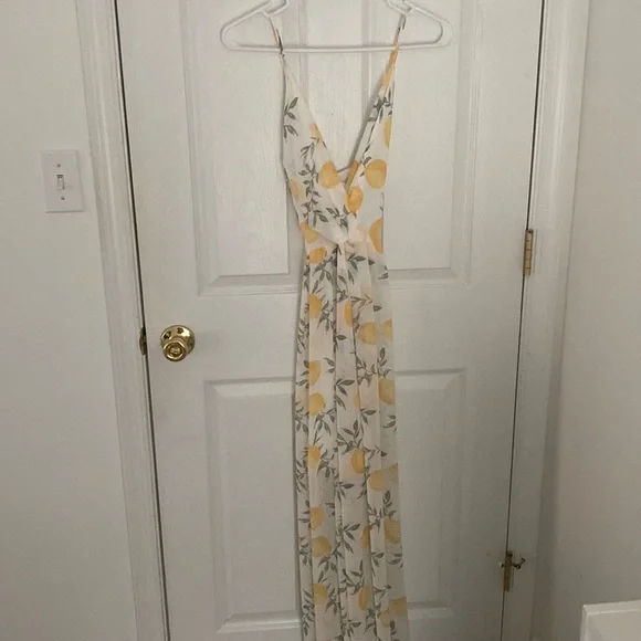Charlotte Russe | Dresses | Charlotte Russe Lemon Maxi Dress | Poshmark